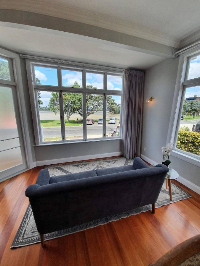 Tauranga - Big, Beautiful Villa On The Water! Bagian luar foto